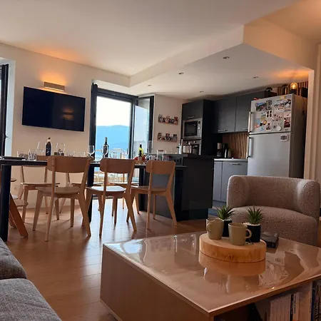 Hébergement de vacances Refuge D'odeillo Vue Luxe 8 Pers Les Angles *